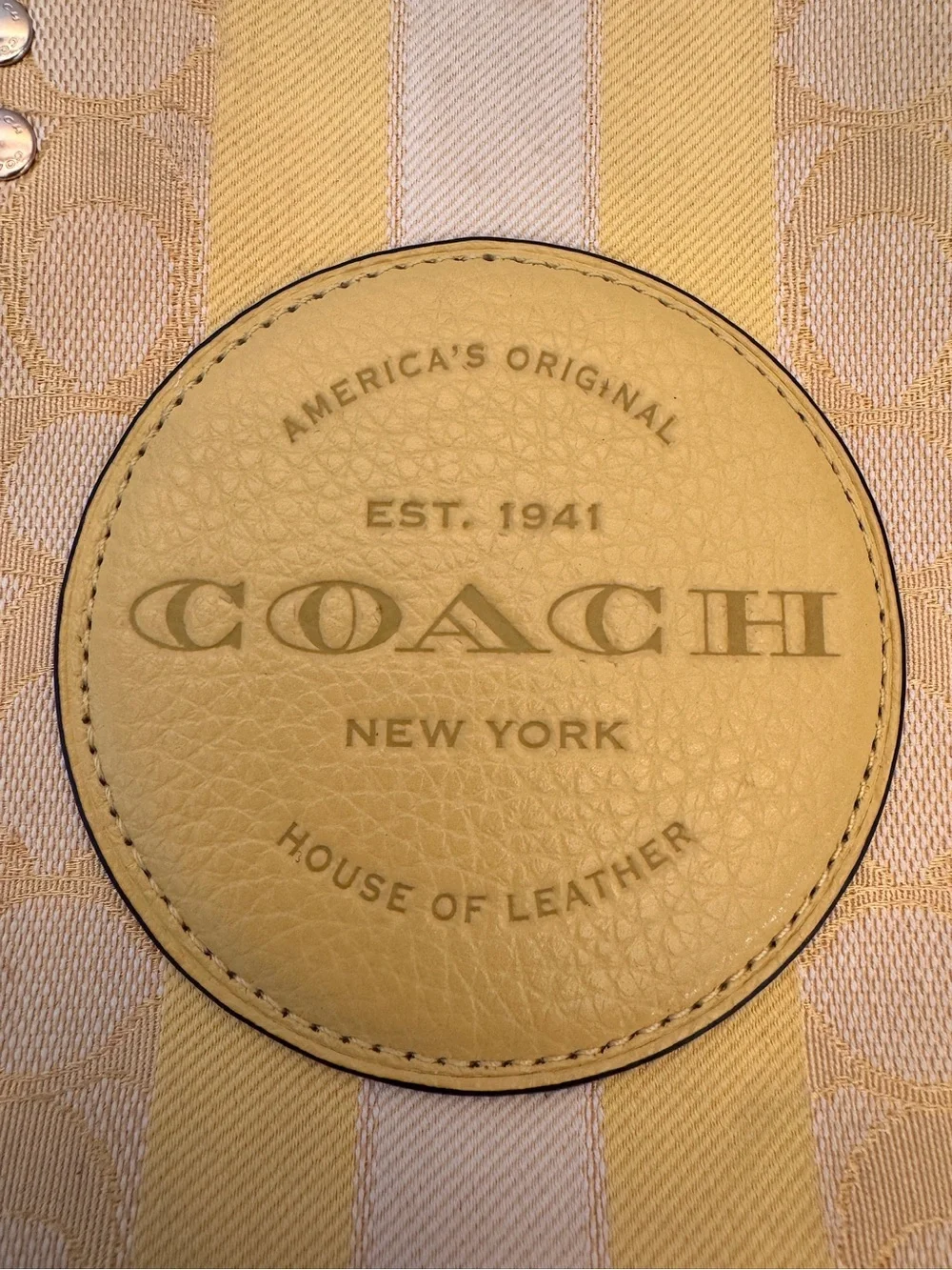 Coach Dempsey Tote 22” Signature C Jacquard Yellow Double Handle Shoulder Purse - Picture 4 of 15